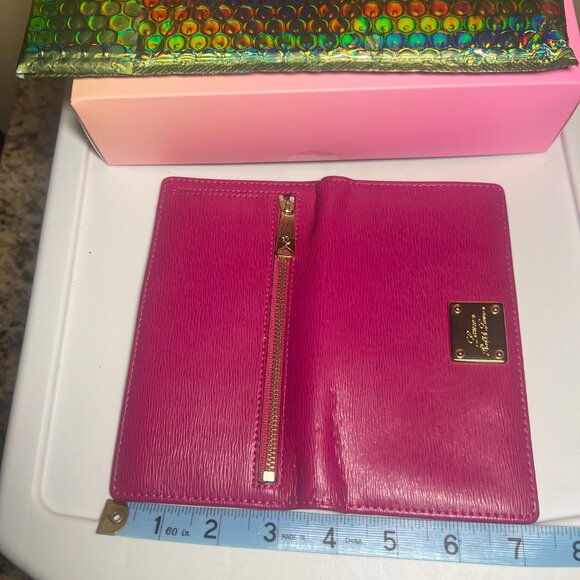Like New:  Lauren Ralph Lauren Pink (2) Wallets and  (1) Make-up Bag Bundle - Picture 6 of 10